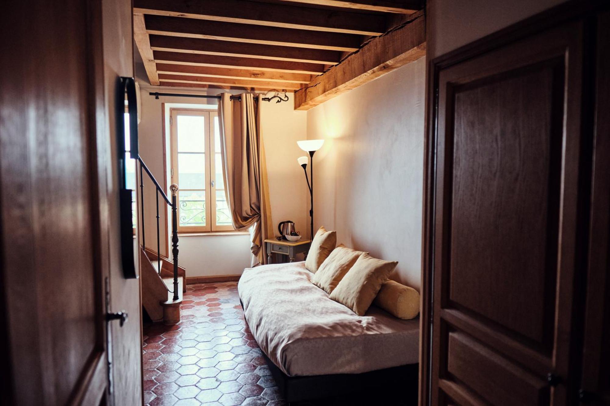 Hostellerie De La Tour D'Auxois Saulieu Εξωτερικό φωτογραφία
