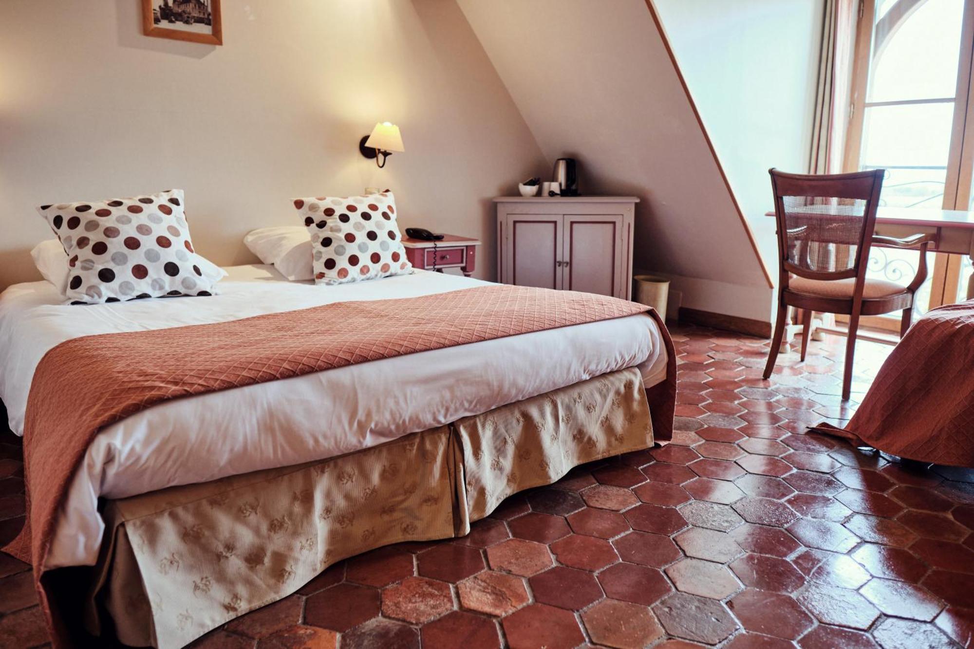 Hostellerie De La Tour D'Auxois Saulieu Εξωτερικό φωτογραφία