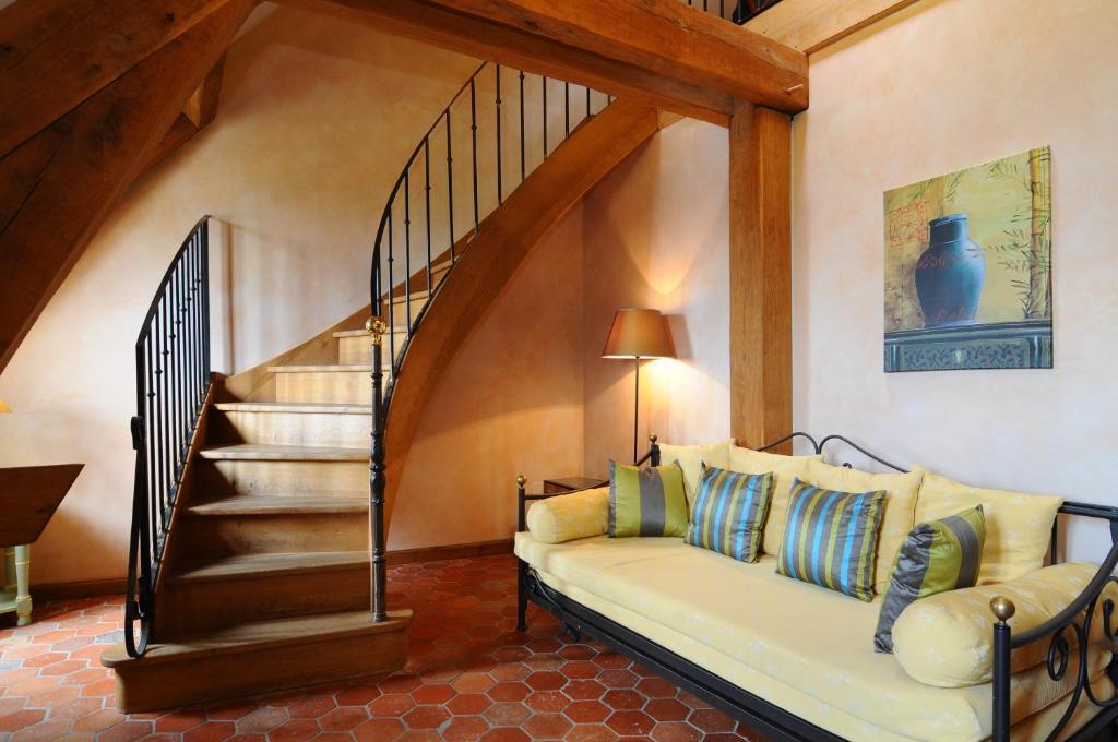 Hostellerie De La Tour D'Auxois Saulieu Εξωτερικό φωτογραφία